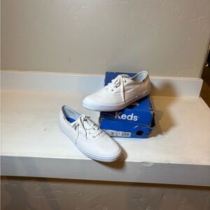 Keds Champion Originals Lace Up Size 8.5 M White